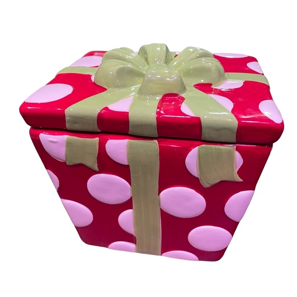 VINTAGE REAL HOME CERAMIC CHRISTMAS PRESENT COOKIE JAR APROX: 8”x 7”x 8” - Picture 1 of 7